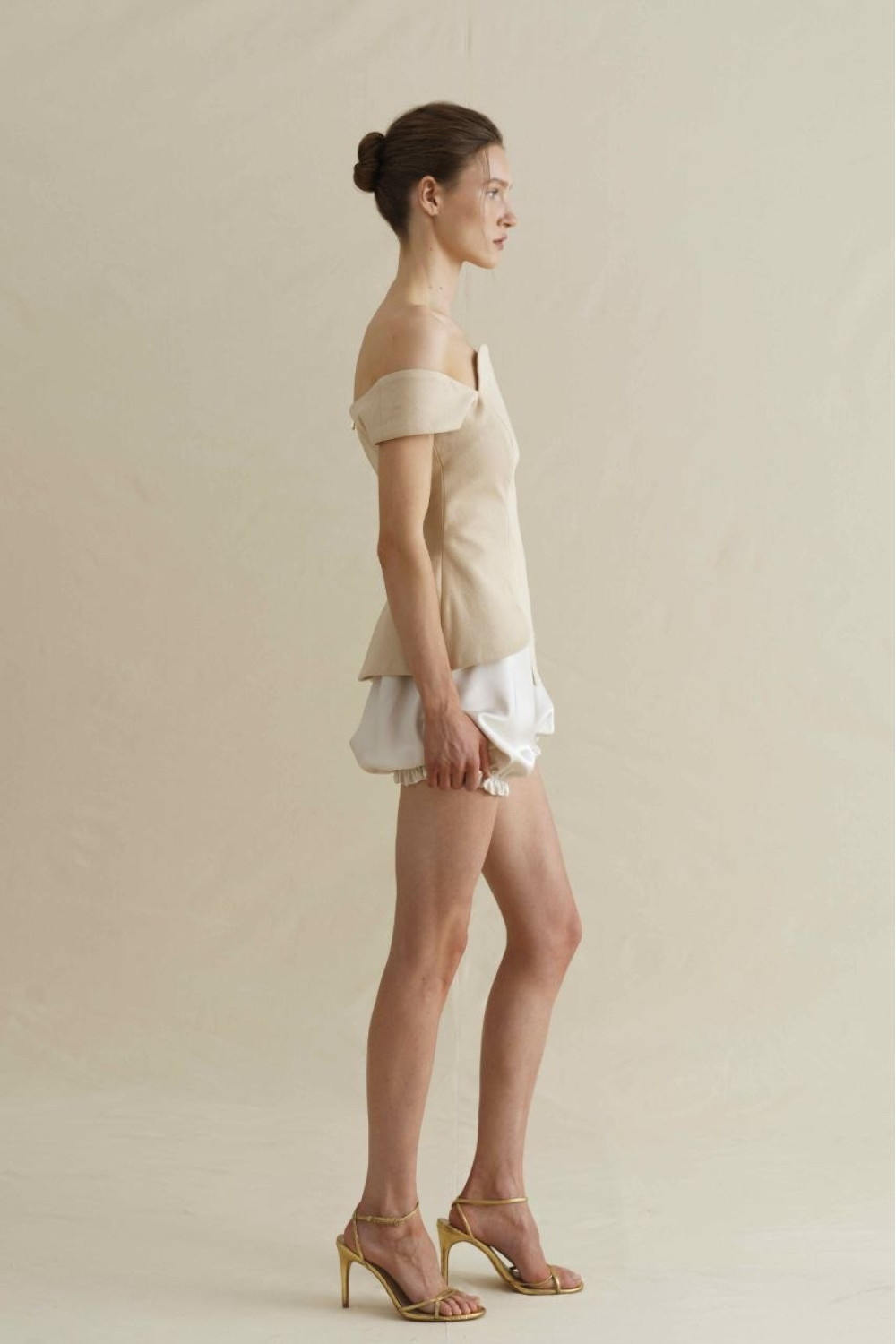 Oval corset top women, beige