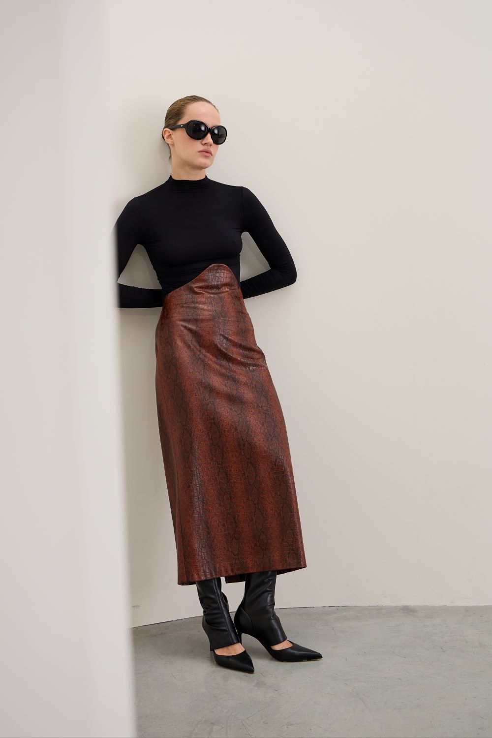 SNAKE WAVE SKIRT women’s midi skirt, brown